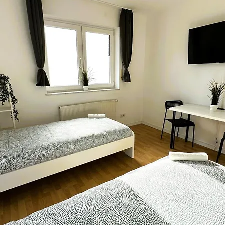 Geraeumige Monteurunterkunft Apartment *