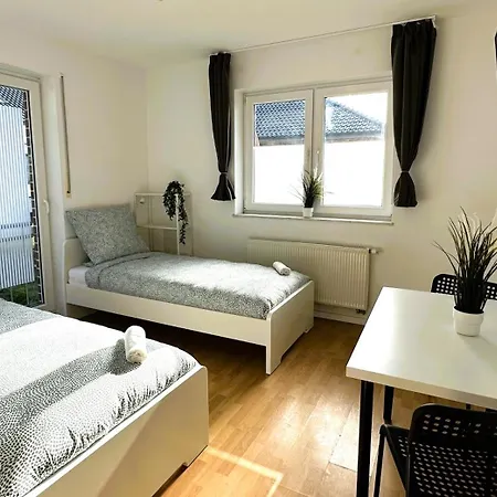 Apartment Geraeumige Monteurunterkunft